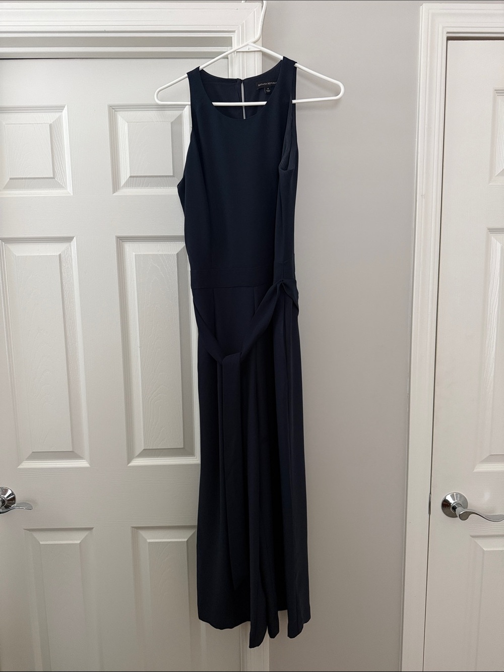 Banana Republic Navy Sleeveless coulette jumpsuit with Waist Sash